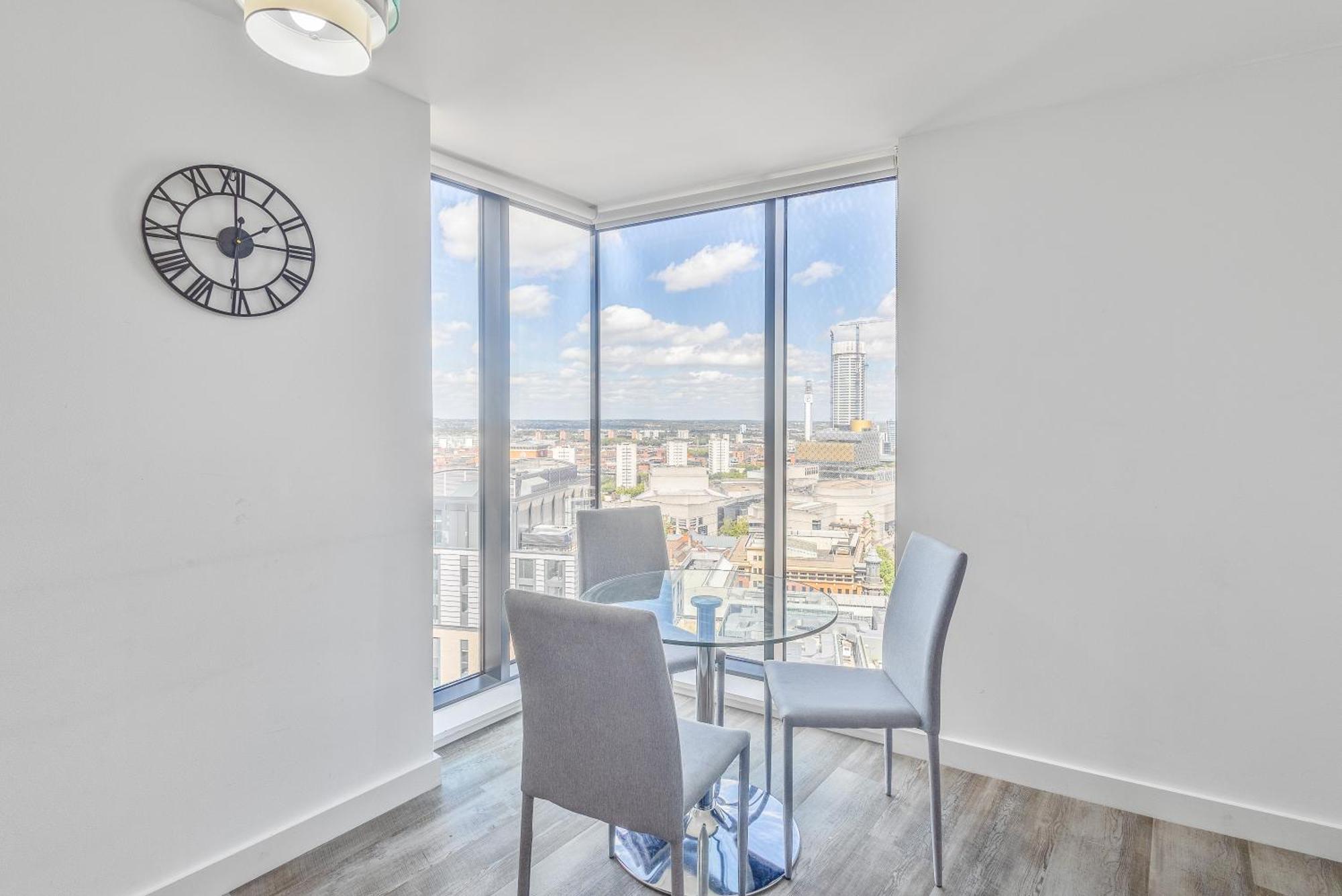 Luxury 2 Bedroom Apartment, On Broad Street! Birmingham Esterno foto