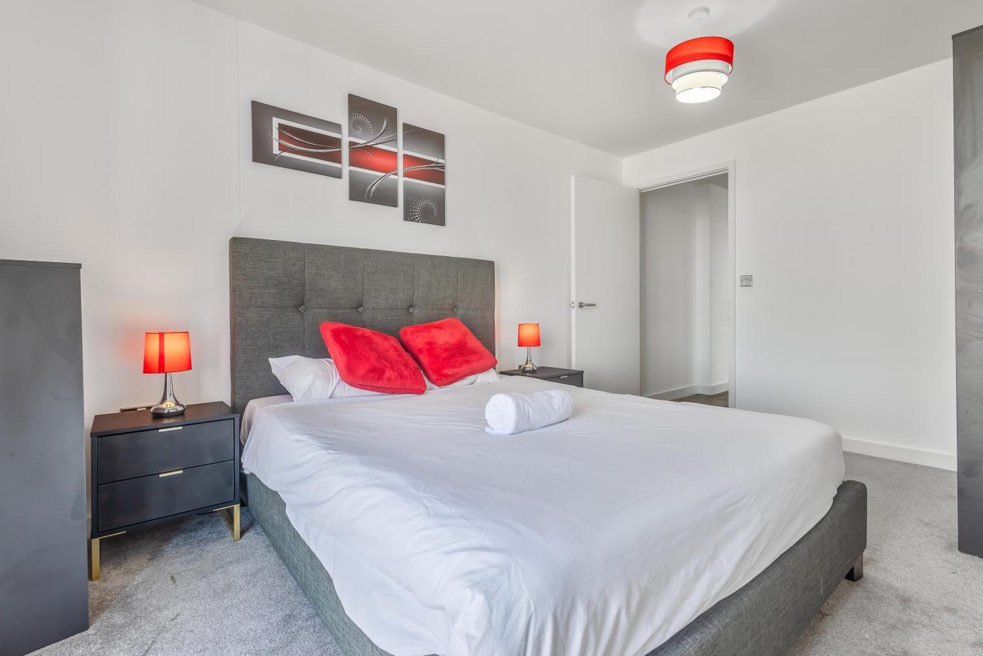 Luxury 2 Bedroom Apartment, On Broad Street! Birmingham Esterno foto
